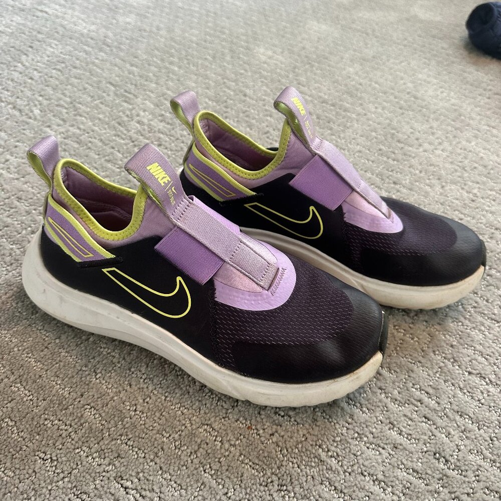 Purple and Lime Green Pull On Nike Sneakers, EU 38.5